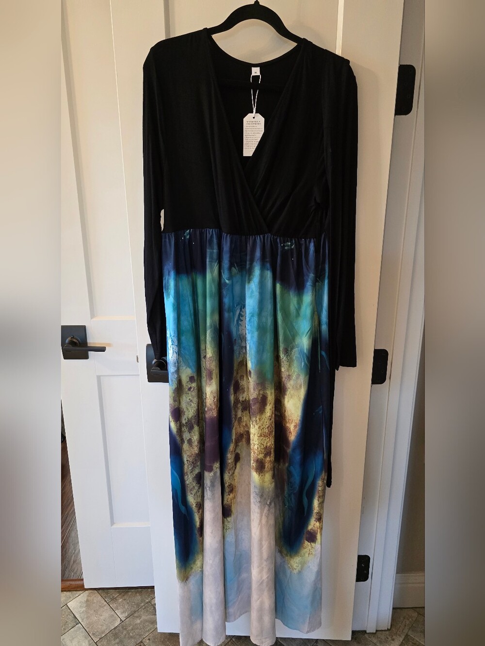 NWT Black & Blue Tie-Dye Maxi Dress - Elegant V-Neck With Self Sash Belt Size XL - Picture 3 of 10